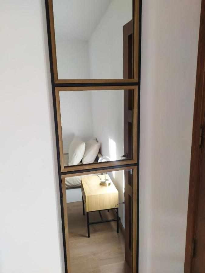 Apartamentos Casa Meme 모라 데 루비엘로스 외부 사진