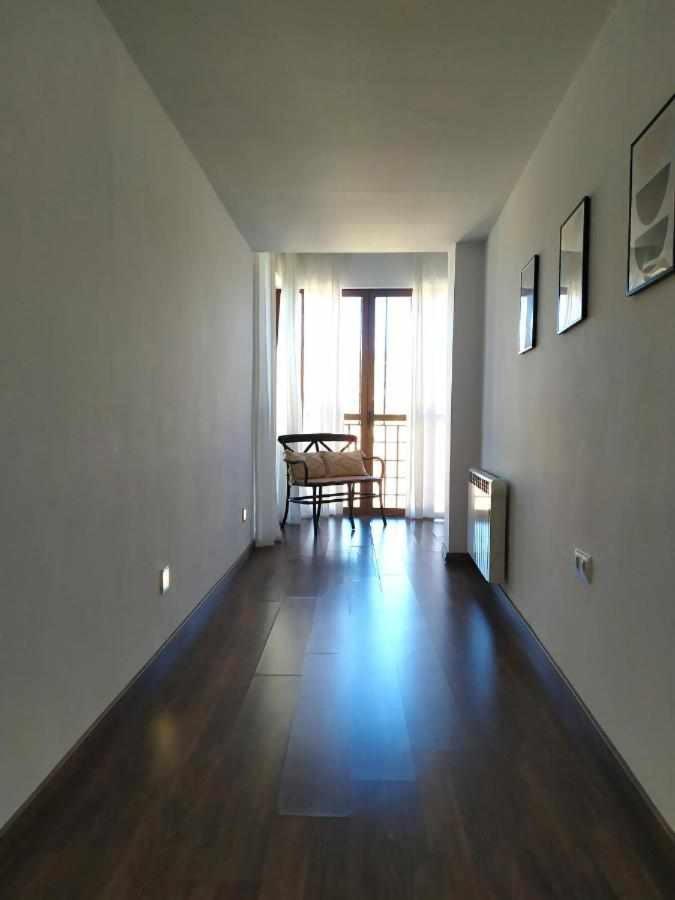 Apartamentos Casa Meme 모라 데 루비엘로스 외부 사진