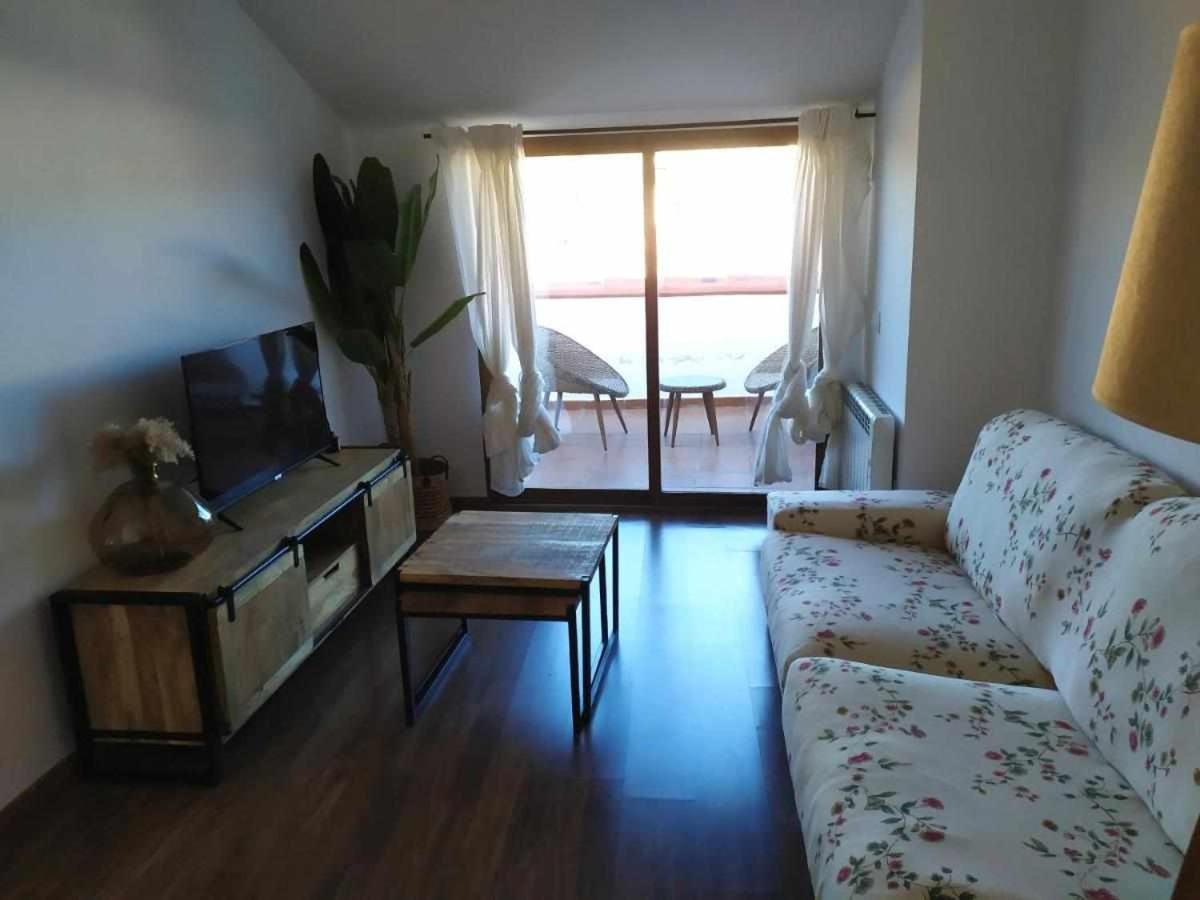 Apartamentos Casa Meme 모라 데 루비엘로스 외부 사진