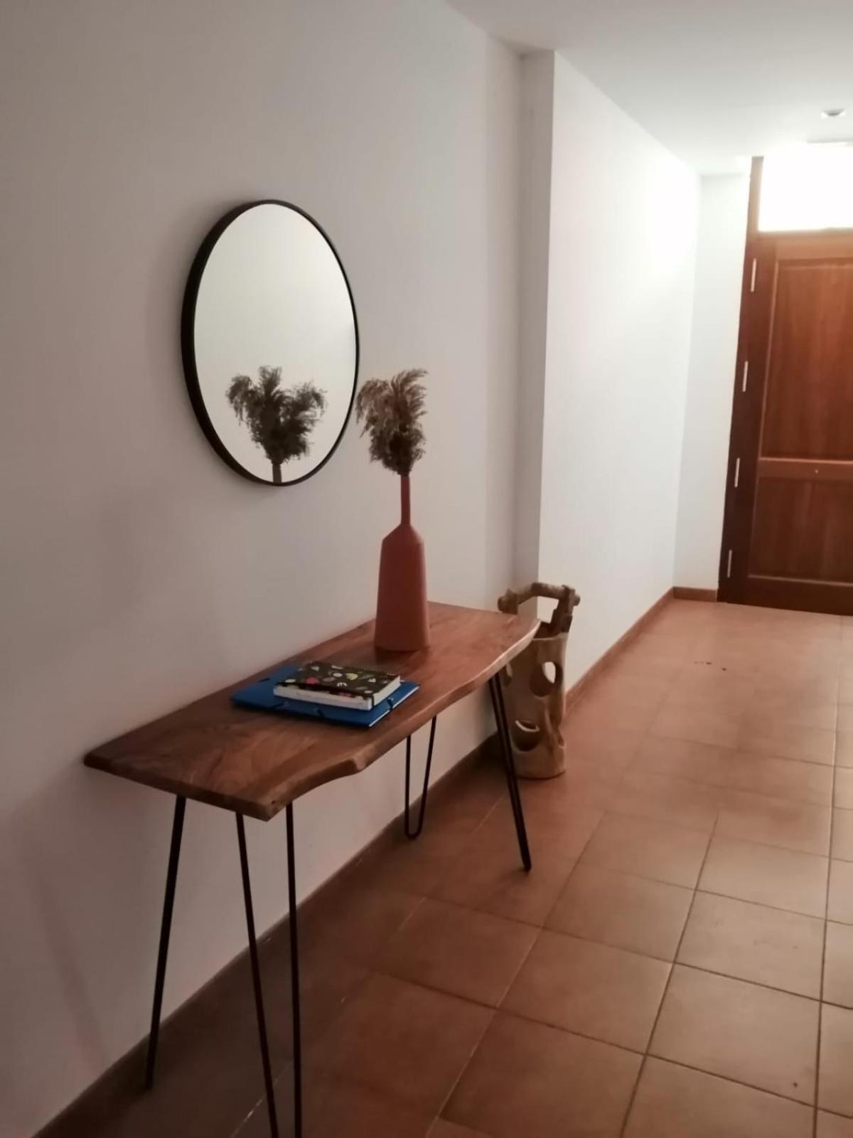 Apartamentos Casa Meme 모라 데 루비엘로스 외부 사진